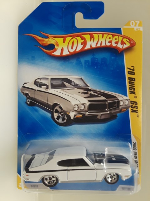 Hot Wheels 2009 New Models07/42 '70 Buick GSX White